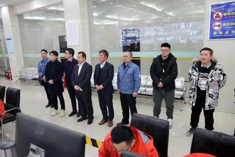 88f99c47f0d7b71430a6d50897100ef.jpg NG大舞台-有梦你就来 -致力于新媒体舞台视觉艺术创作整案服务