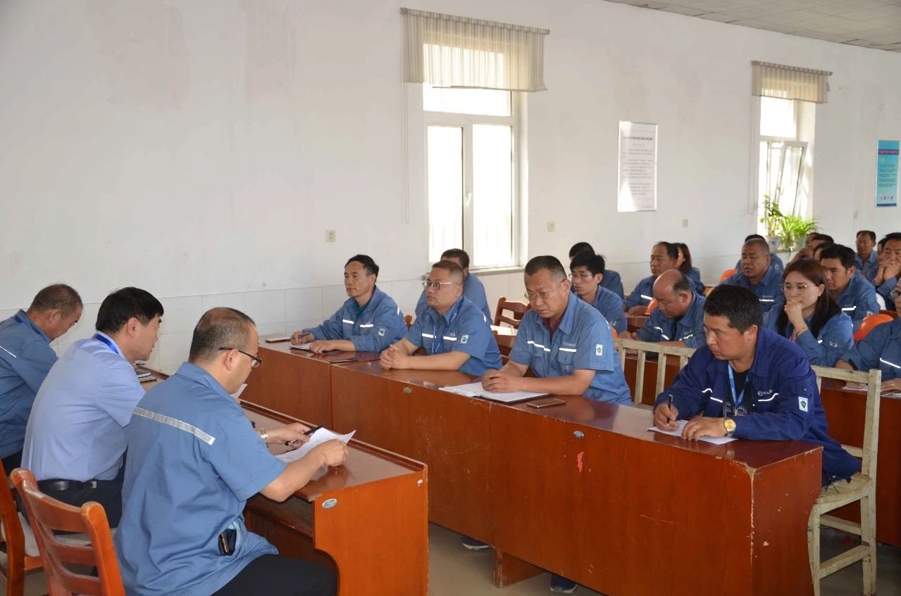微信图片_20190715083859.jpg NG大舞台-有梦你就来 -致力于新媒体舞台视觉艺术创作整案服务
