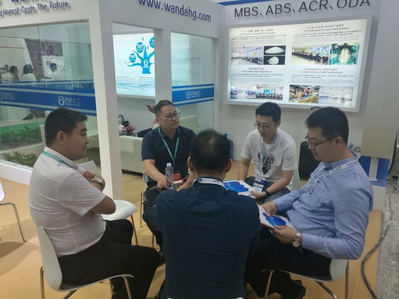 微信图片_20190715083323.jpg NG大舞台-有梦你就来 -致力于新媒体舞台视觉艺术创作整案服务