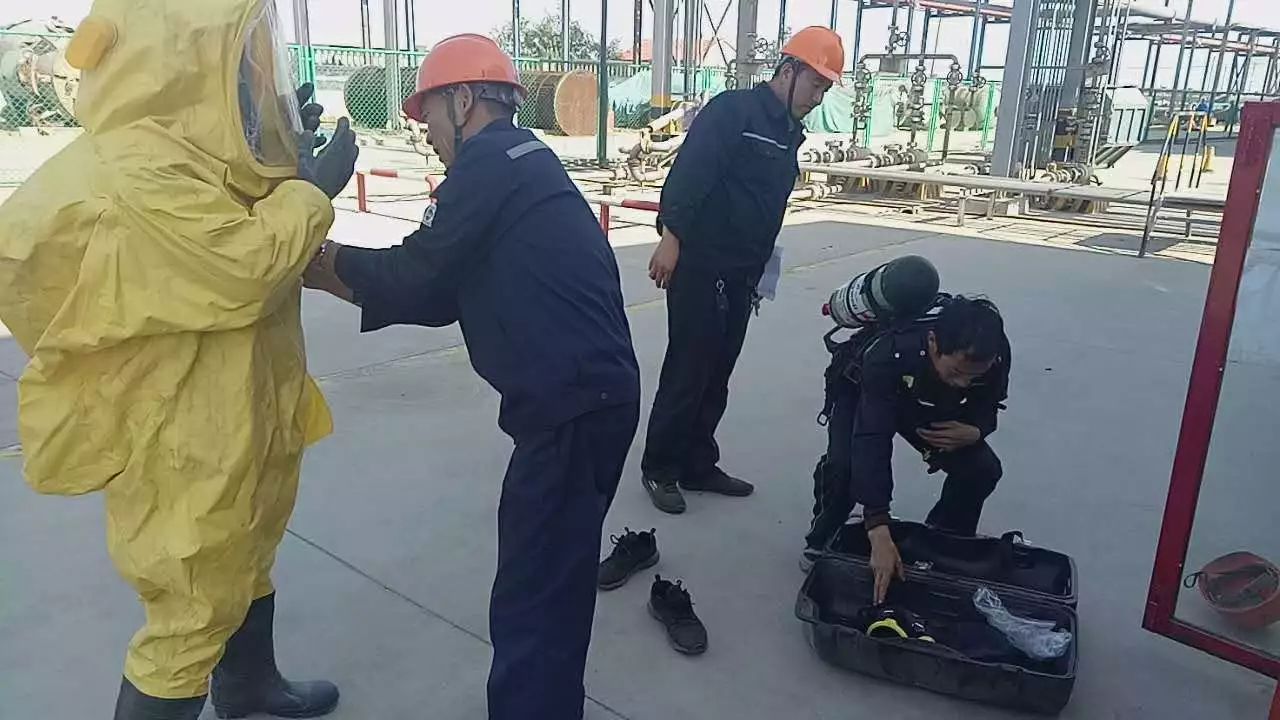微信图片_20190715085447.jpg NG大舞台-有梦你就来 -致力于新媒体舞台视觉艺术创作整案服务