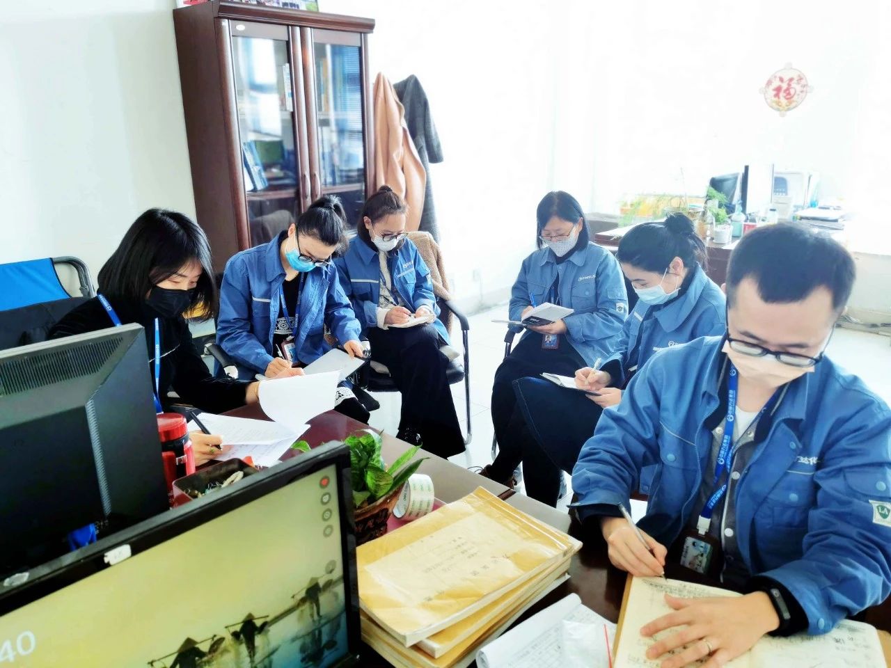NG大舞台-有梦你就来 -致力于新媒体舞台视觉艺术创作整案服务
