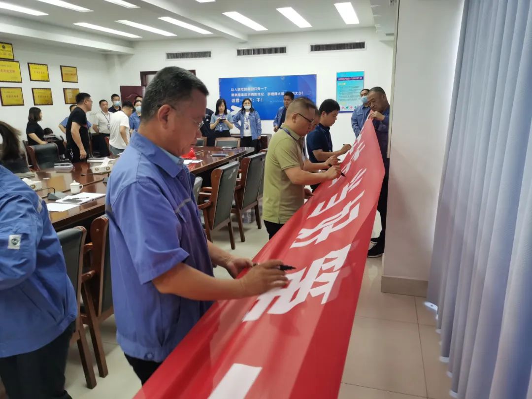 微信图片_20220914084903.jpg NG大舞台-有梦你就来 -致力于新媒体舞台视觉艺术创作整案服务